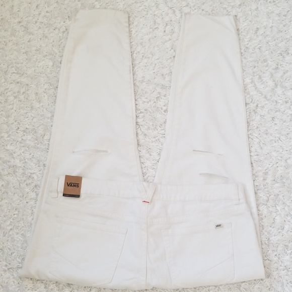 NWT Vans Skinny Distressed Jeans - Picture 4 of 9